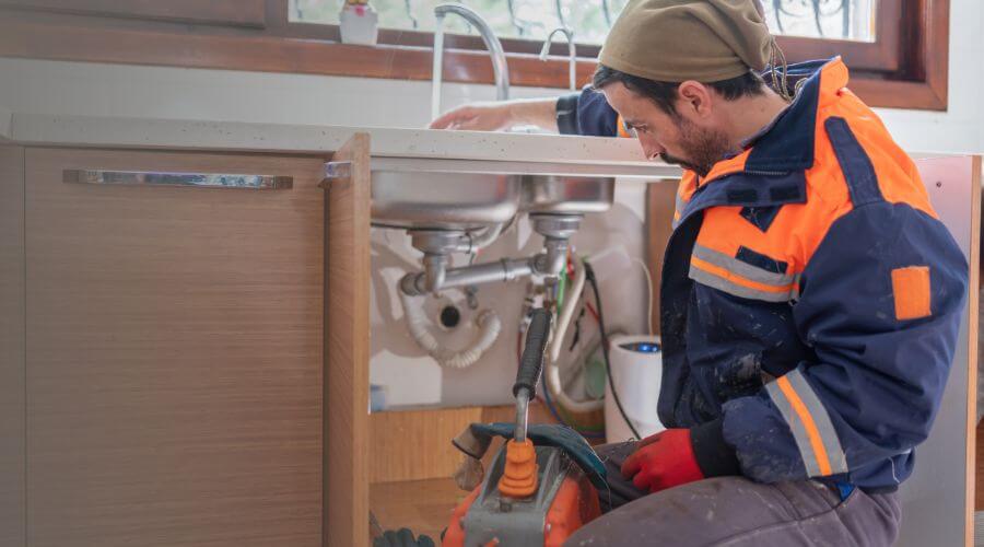 Professional expert plumbing services in Braxton, MS